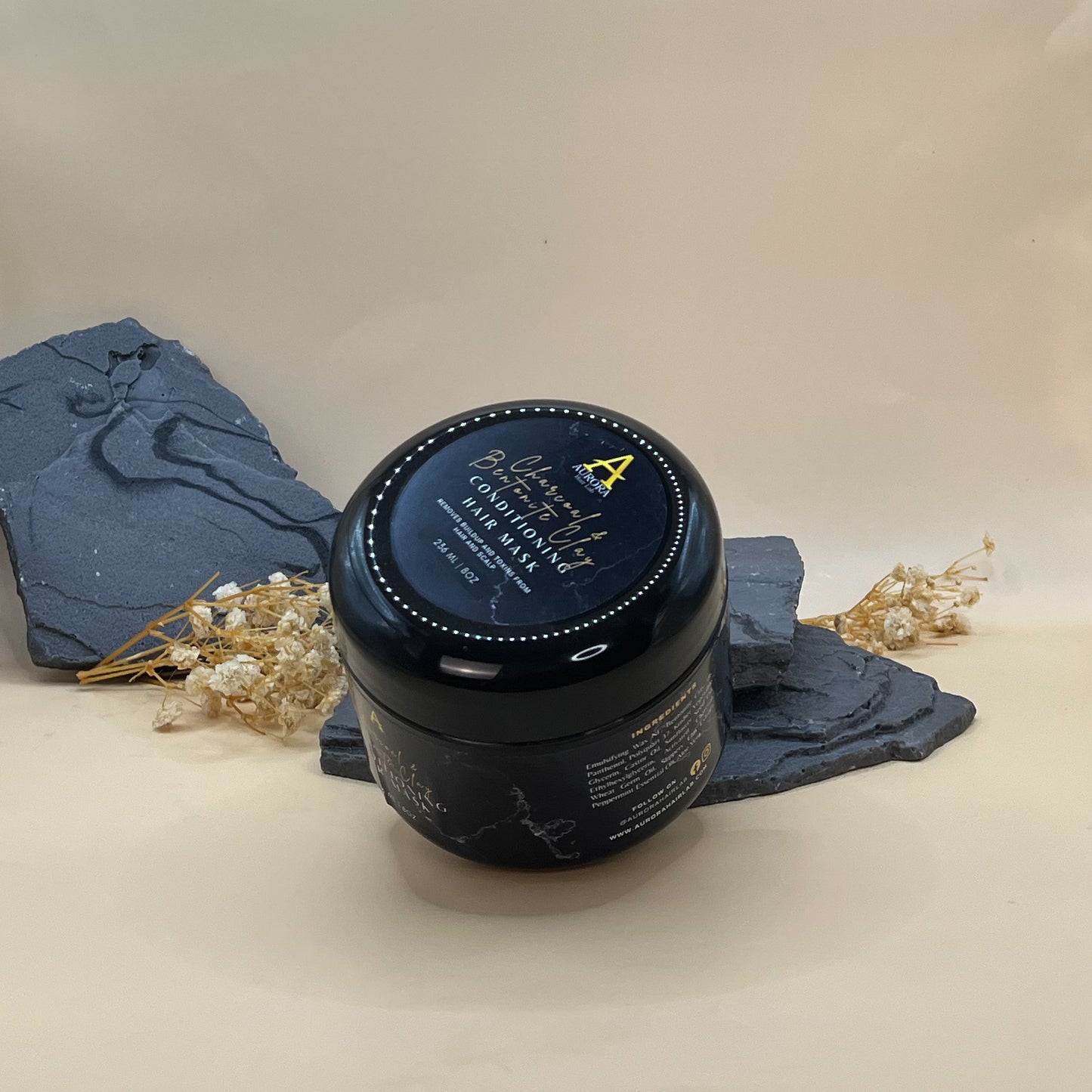 Charcoal & Bentonite Clay Conditioning Mask